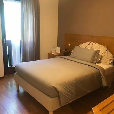 Hotel Garni Sorriso 4*